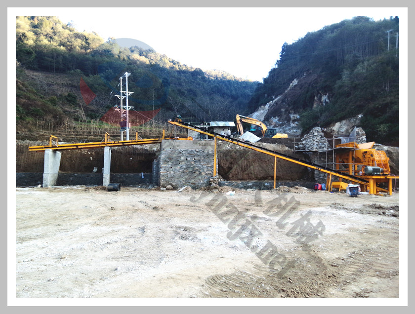 保山陳總日產(chǎn)1200噸二合一現(xiàn)場